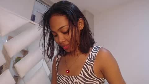 luna online show from April 6, 1:23 pm