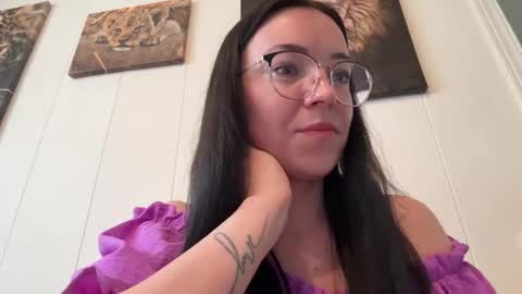 winymoon online show from March 11, 9:57 am