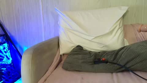 witchbitchmommy online show from September 22, 8:46 am