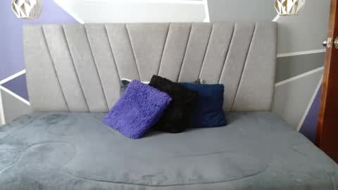 Wit online show from April 19, 5:13 pm