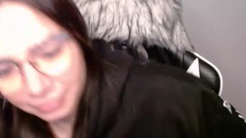 Alex online show from January 9, 3:22 am