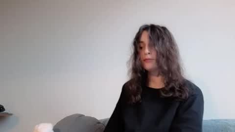 Stia online show from March 8, 1:48 pm