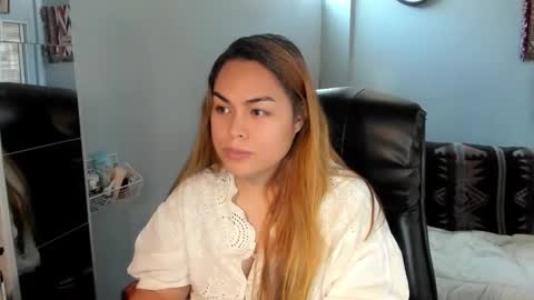 workingbabe41688 online show from November 2, 3:54 am