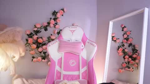 wow_angel online show from July 26, 5:59 am