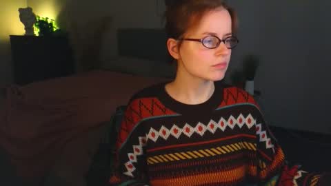 Rebecy online show from October 11, 1:47 pm