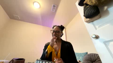 Wynter Heat online show from October 23, 5:13 am