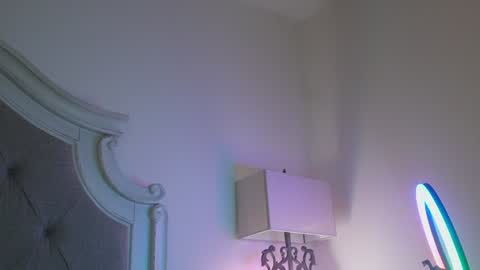 Mariah  online show from January 31, 5:19 am