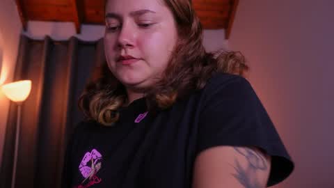 Helena online show from April 14, 2:55 am