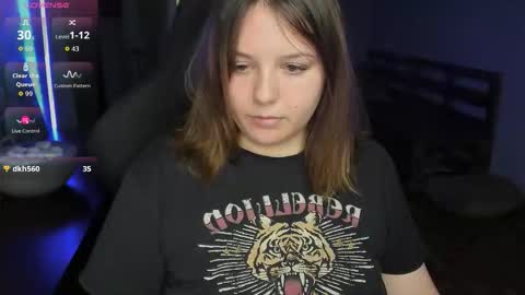 LOVE NERDS ONLY online show from October 27, 4:30 am