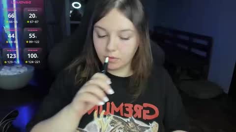 LOVE NERDS ONLY online show from November 23, 2:58 am