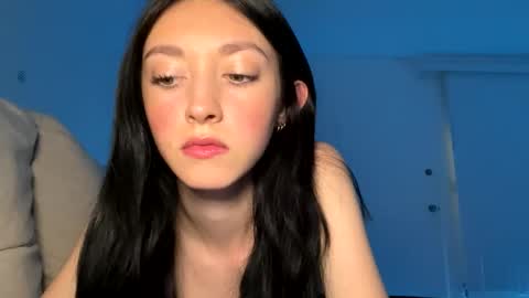 xenadreamx online show from March 25, 4:17 am