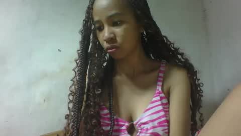 xenna610827 online show from February 5, 9:01 am