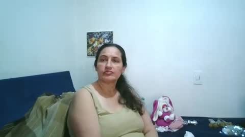 Ximena online show from June 16, 2:45 am