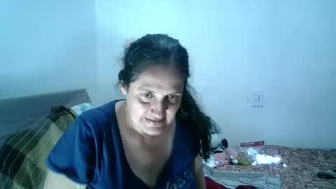 Ximena online show from October 31, 2:02 am