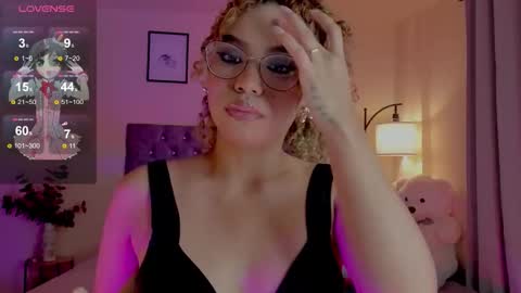 camila online show from March 18, 9:20 pm