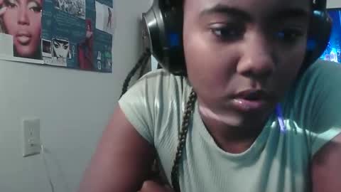 Ximora online show from January 18, 2:13 pm