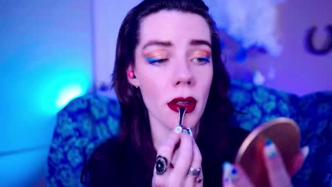 Bella Bondai online show from October 24, 3:02 am