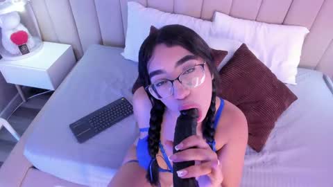 Xolara  online show from April 16, 11:10 am