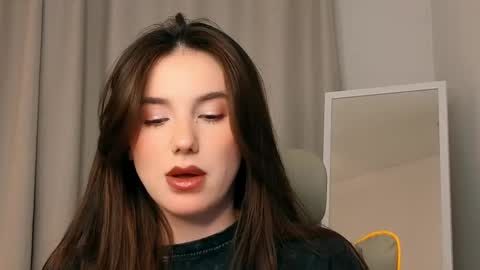 Jane online show from April 16, 7:57 pm