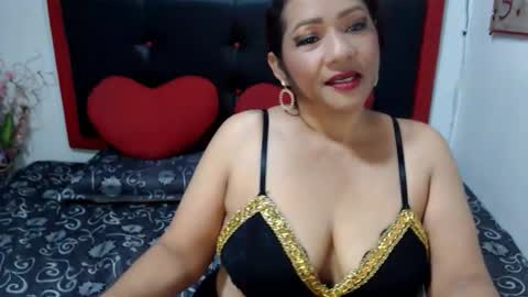 xshopyx online show from March 16, 5:44 am