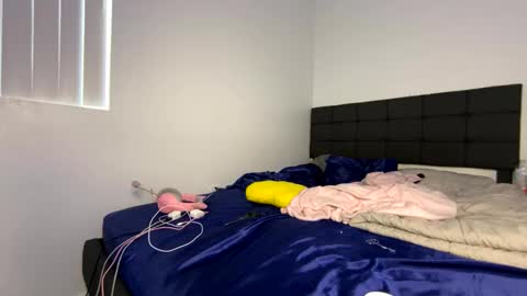 xStarGazingx online show from February 10, 8:31 pm