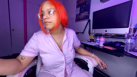 xStarGazingx online show from March 17, 5:44 am