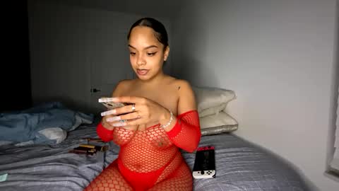 xStarGazingx online show from February 21, 3:45 am