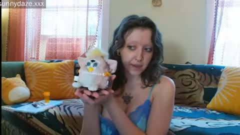 Sunny Daze online show from July 5, 7:19 pm