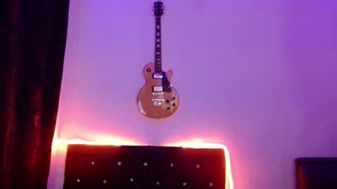 Snapshot of xx_johnson_xx chatting on September 24, 8:57 am VALE online show from September 24, 8:57 am