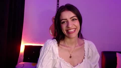 Snapshot of xx_johnson_xx chatting on October 7, 3:11 am VALE online show from October 7, 3:11 am