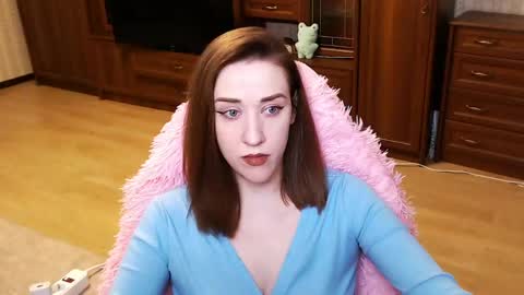 xxxoliviafoxxx online show from April 23, 8:11 pm