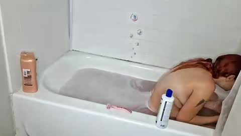 XXXQueenMandyDickenz online show from April 16, 4:39 pm