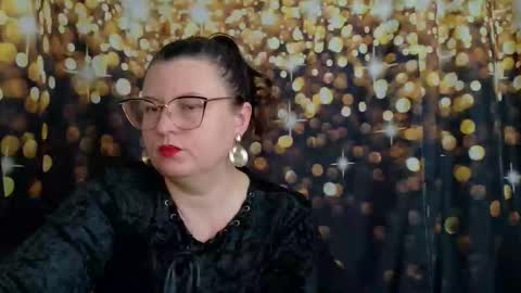 Anika online show from November 18, 9:43 am