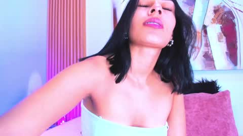 Yasiir online show from January 8, 4:02 am