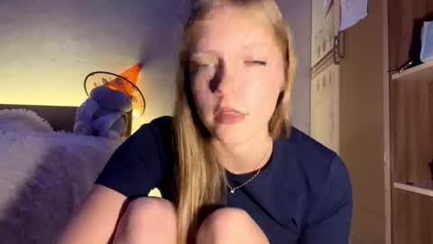 Amy online show from November 9, 2:24 pm