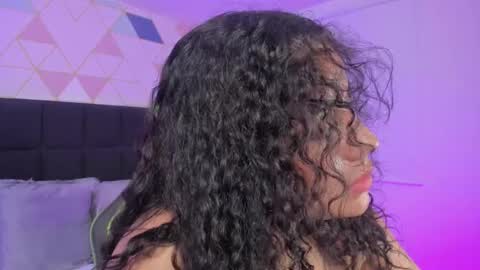 yaya23x online show from November 10, 2:34 pm