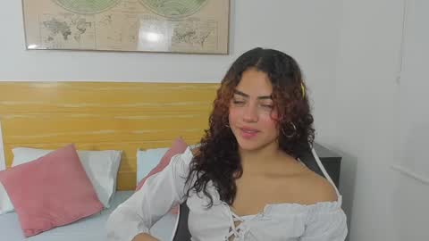 Snapshot of yaya23x chatting on January 21, 12:07 pm yaya23x online show from January 21, 12:07 pm