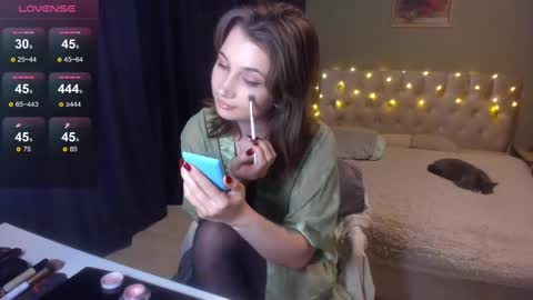 Sofie online show from February 10, 11:36 am