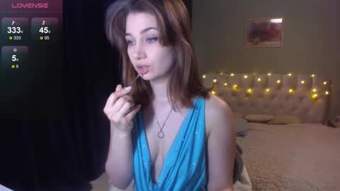 Sofie online show from March 2, 7:43 am