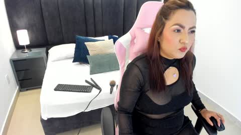 YESSIKA online show from January 8, 1:31 pm