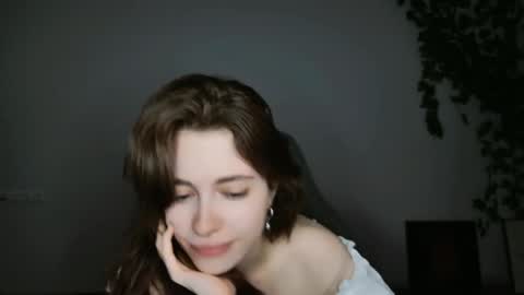 yoka_paradoxxx online show from November 20, 5:19 am