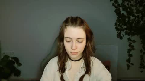 yoka_paradoxxx online show from October 27, 5:14 am