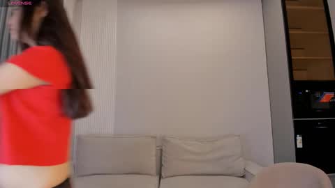 yoon_shin online show from November 24, 3:41 am