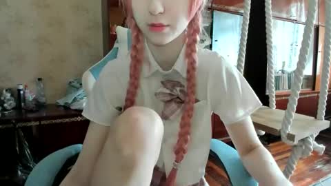 Yoonhee Kiss online show from October 7, 9:57 am