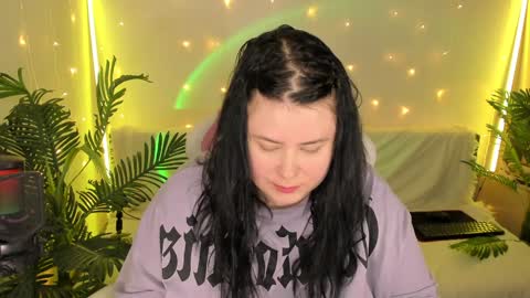 Albina online show from January 3, 9:47 pm