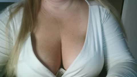 Maria Love online show from April 14, 5:07 am