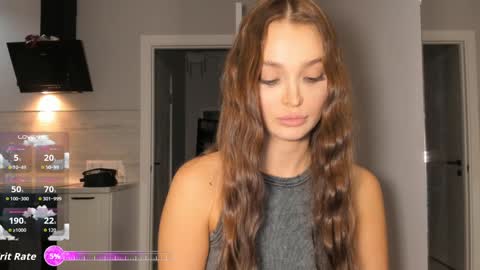 Camilla online show from December 5, 6:20 pm