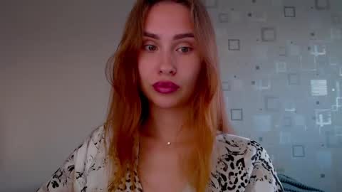 Amelia online show from June 2, 4:08 pm