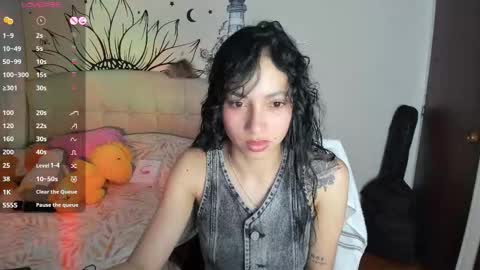 mia3 online show from December 2, 5:31 am