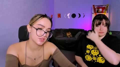 your bunny12 online show from November 3, 9:46 am